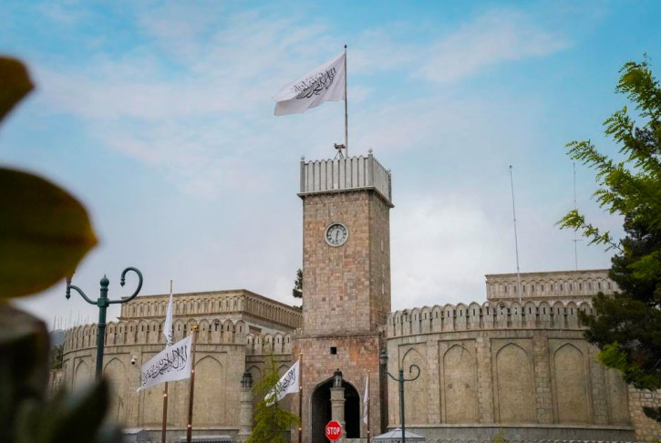 د ریاست الوزراء مقام د دفتر عمومي رئیس د افغانستان لپاره د برتانیې ځانګړي استازي سره وکتل